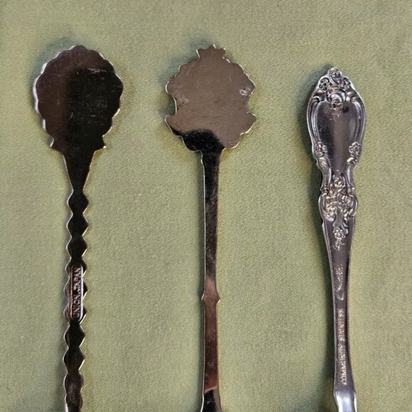 Set of 3 Vintage Souvenir & Dessert Spoons - Oregon Coast,‎ Italy and Plain - Picture 9 of 9